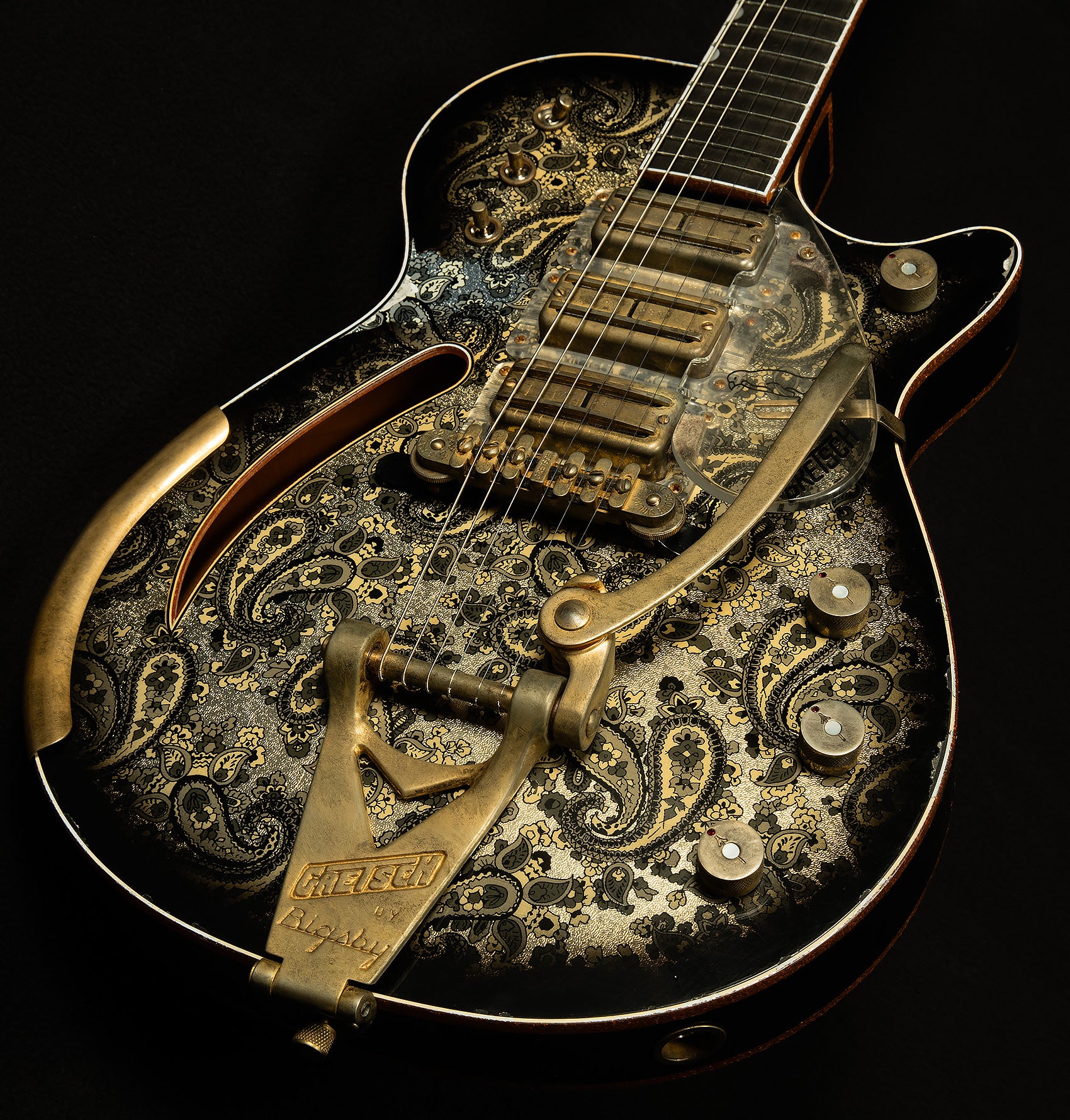 Masterbuilt G6134CS 1959 Penguin by Gonzalo Madrigal - Heavy Relic, 3-Pickups