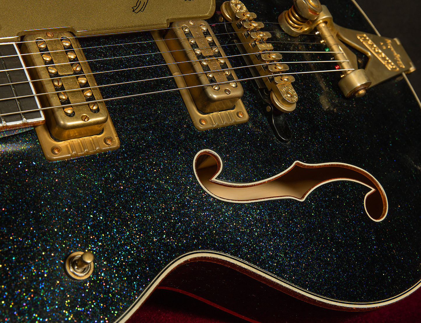 Masterbuilt G6136-CS 1959 Falcon by Gonzalo Madrigal - Relic
