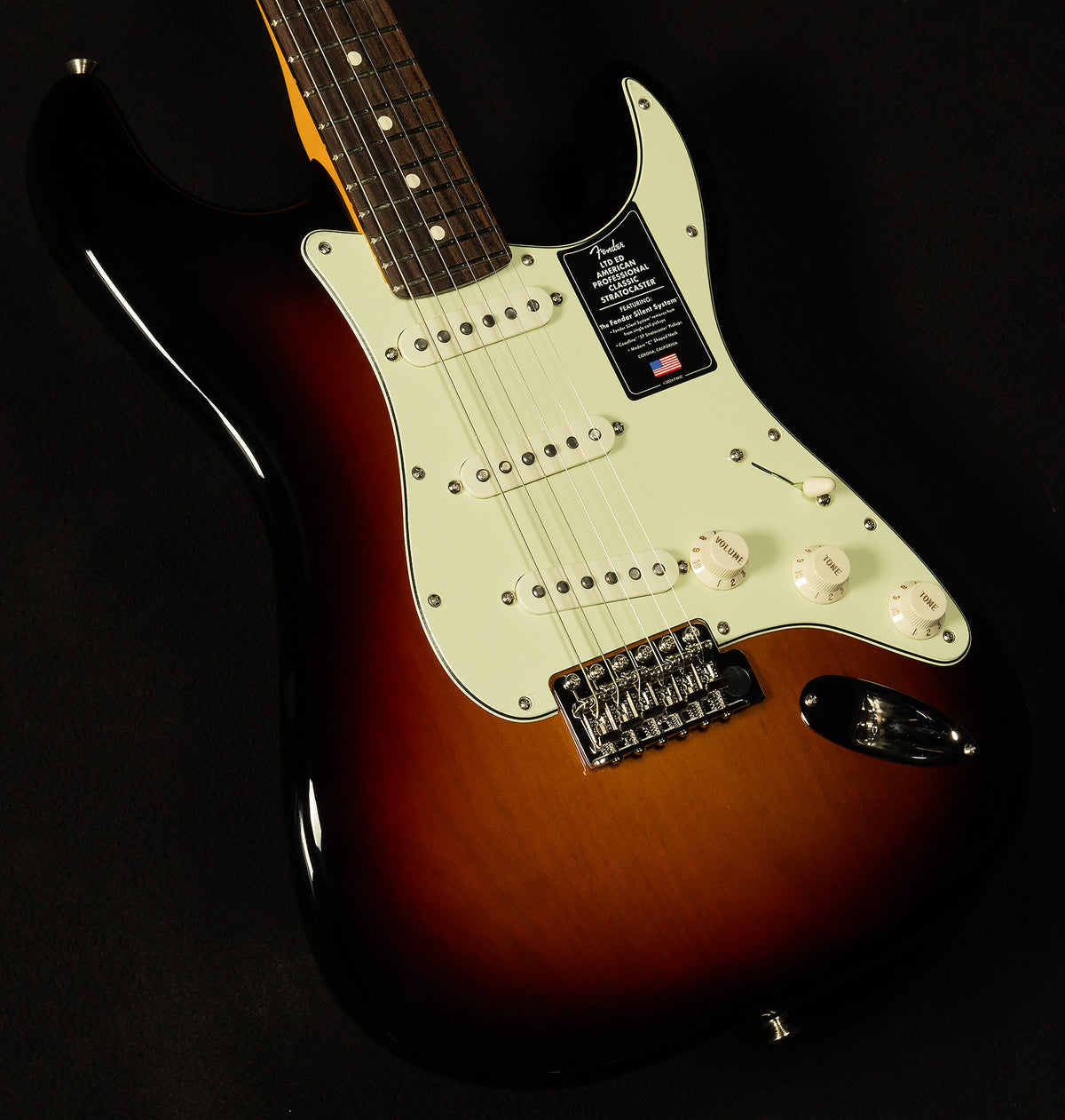 Limited American Professional Classic Stratocaster - Fender Silent System