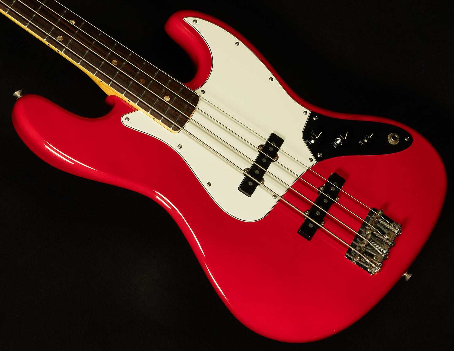 Vintage 1966 Jazz Bass - Refinished High-Gloss