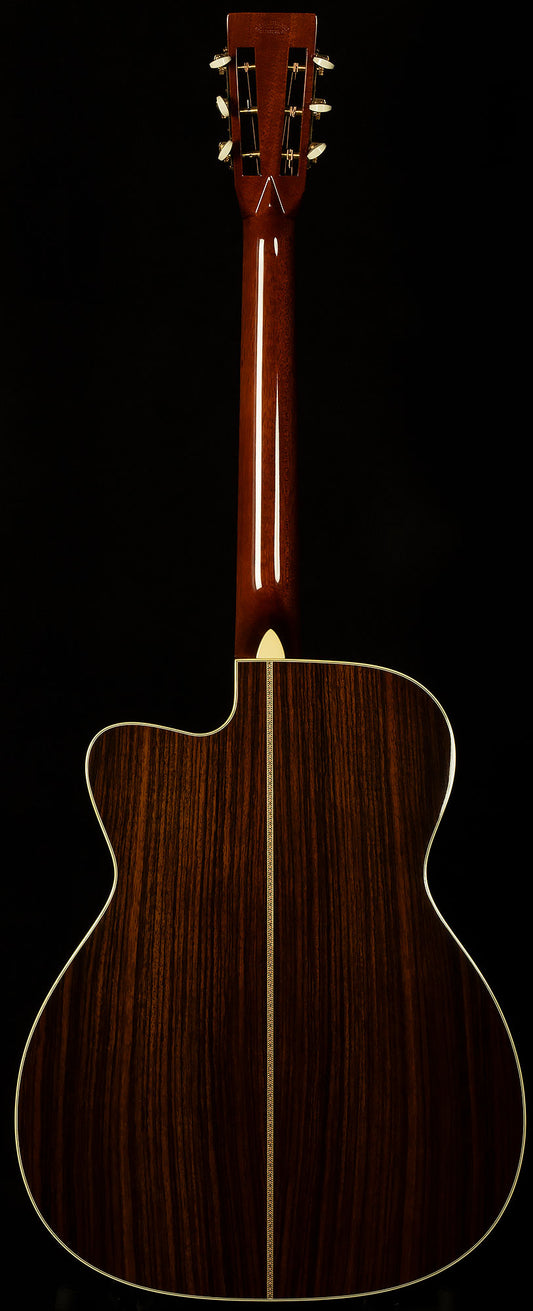 2009 Special Edition MC-38 Steve Howe - Limited Series #13, Signed by Steve Howe