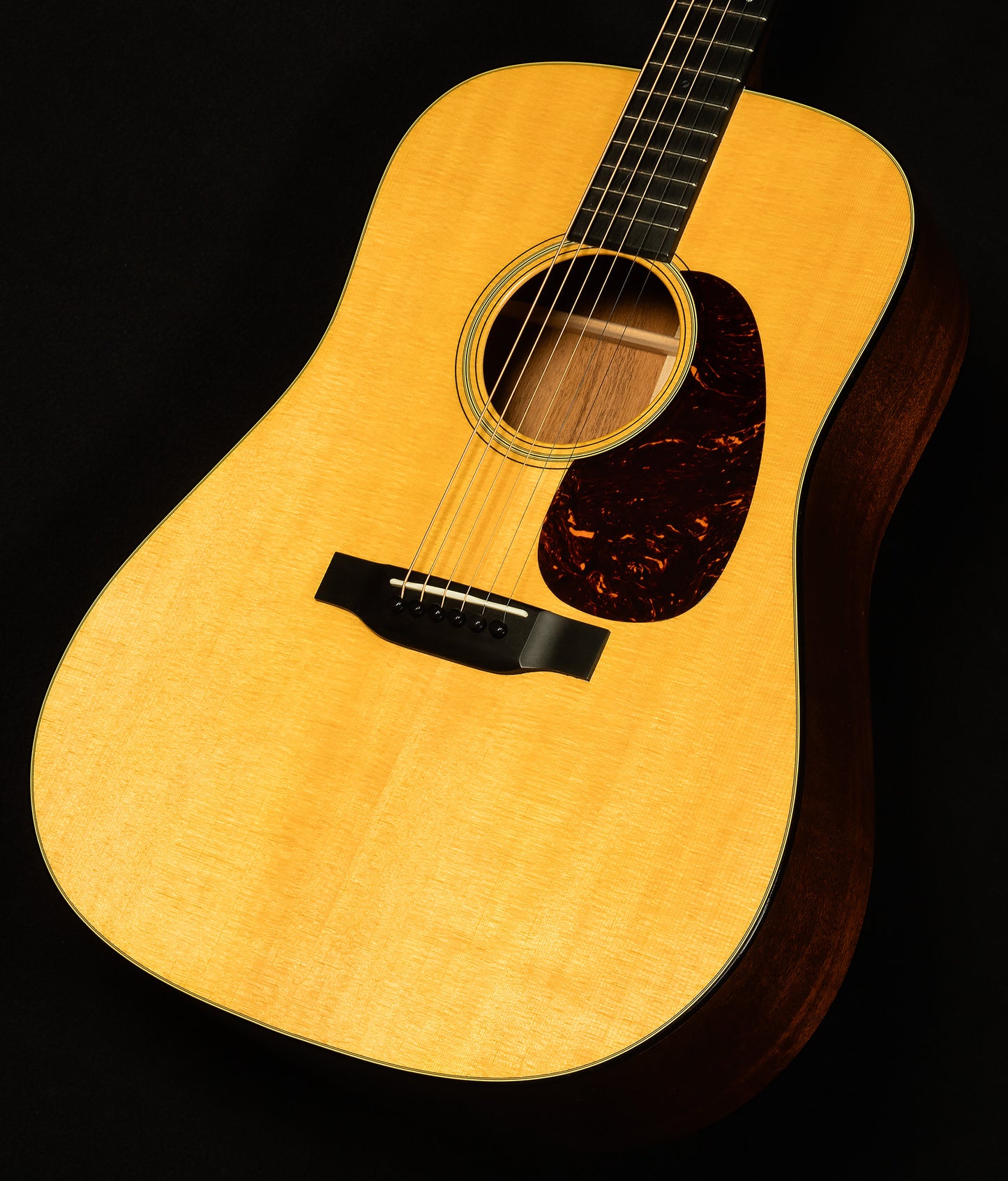 2019 Custom Shop D-18