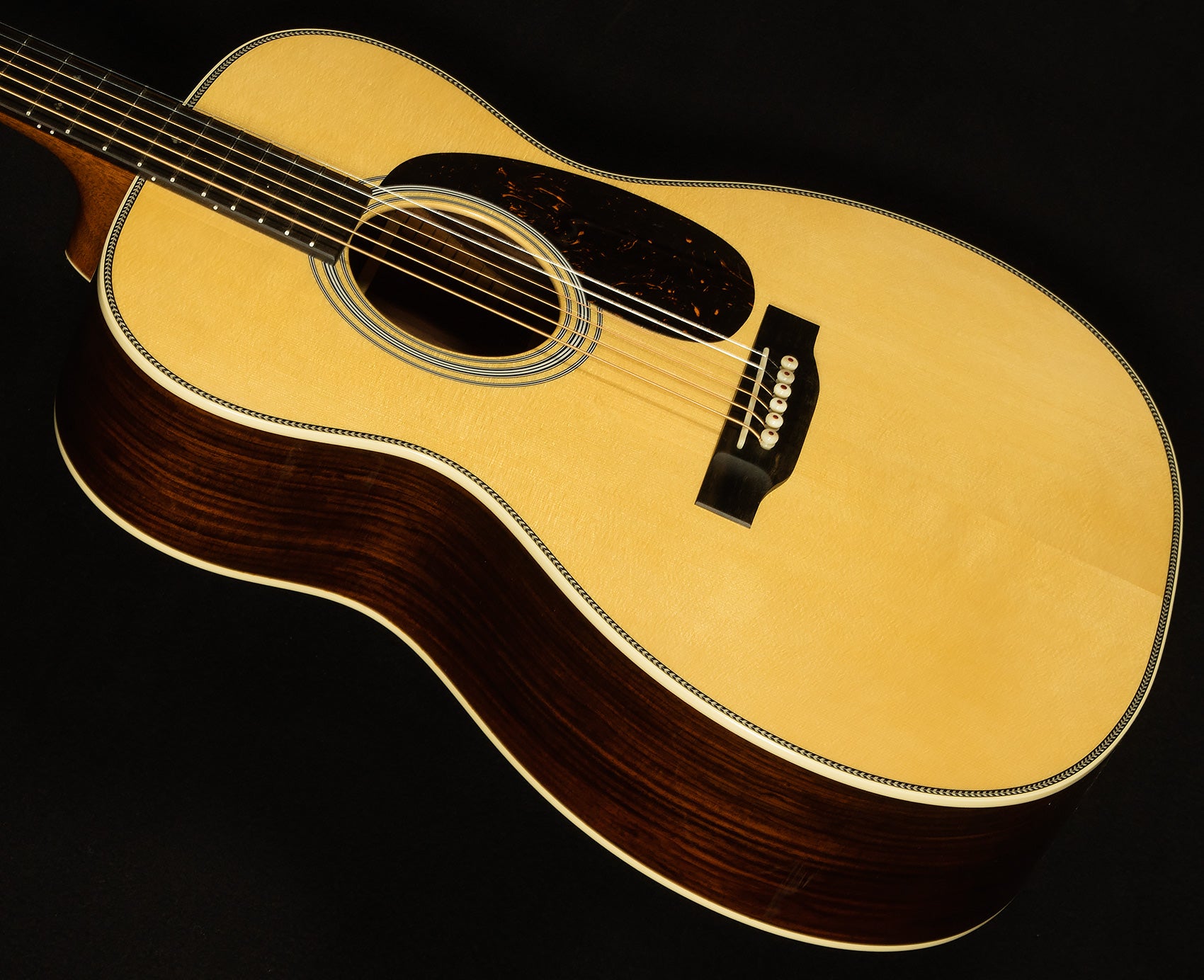 2025 Custom Shop 000-28