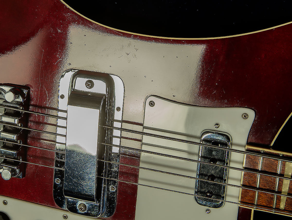 Vintage 1974 4001 Bass