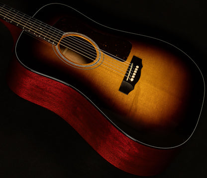 2023 D-40 Traditional