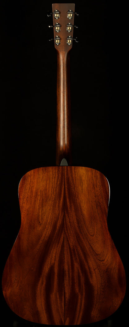 2021 Custom Shop D-18
