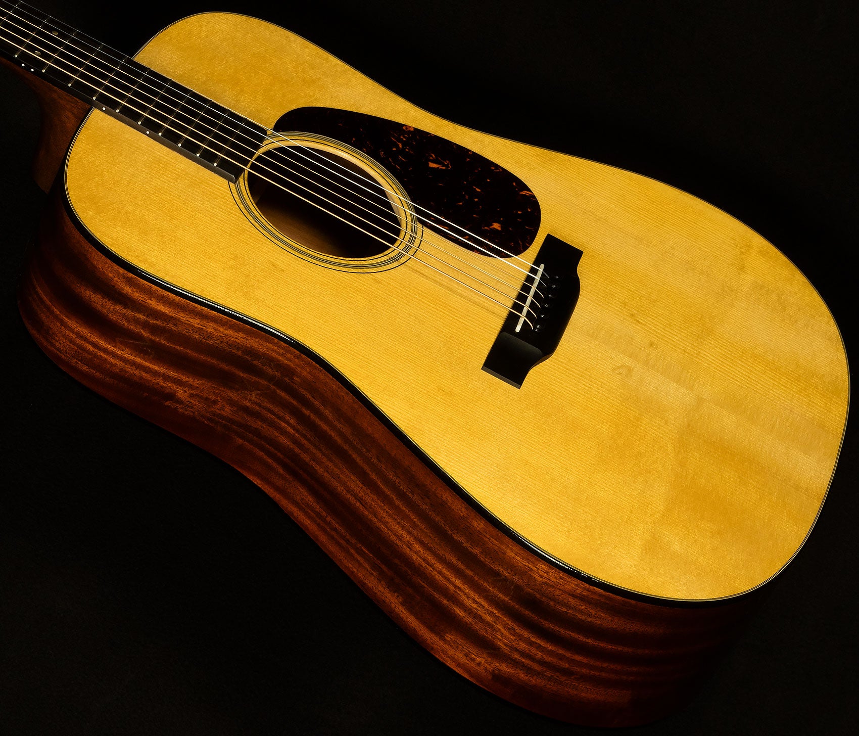 2021 Custom Shop D-18