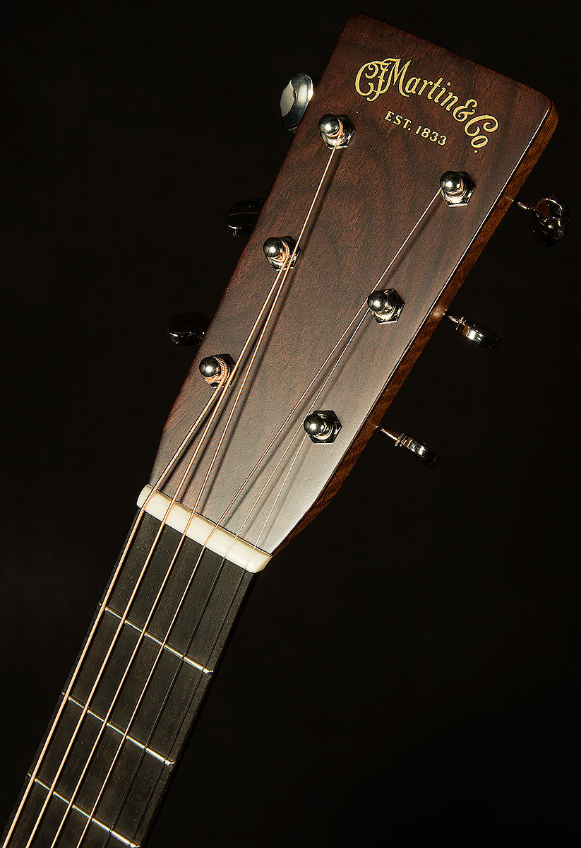 2023 Custom Shop HD-28