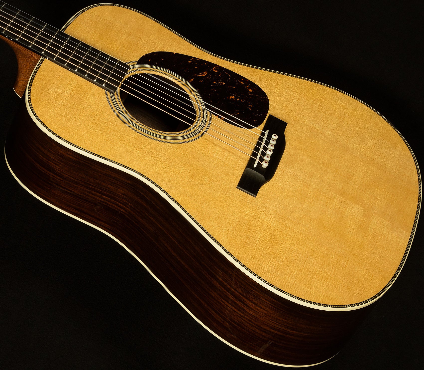 2025 Standard Series HD-28