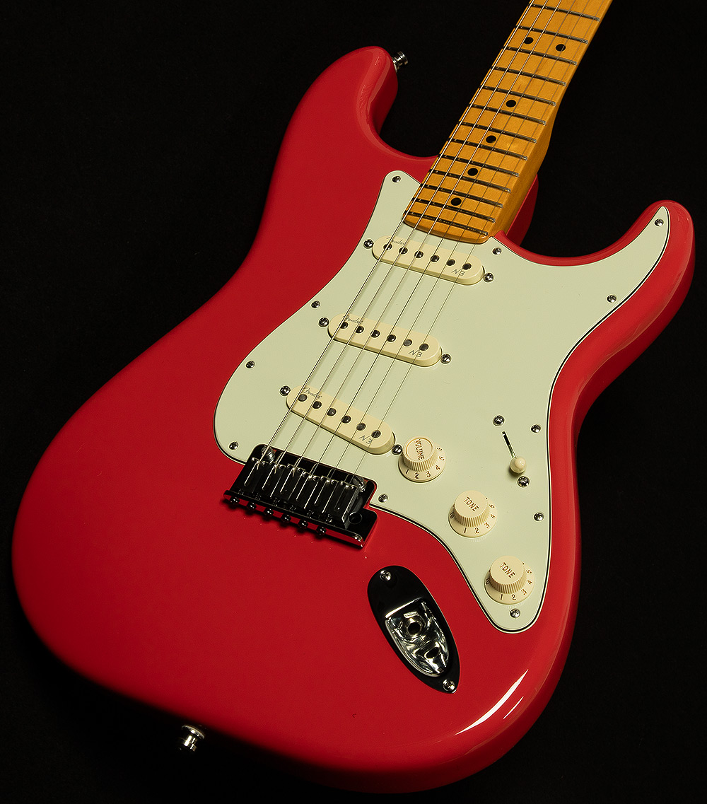 2014 Fender 60th Anniversary American Deluxe Stratocaster Used Electric Guitars Wildwood Guitars 6712