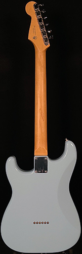 Noventa Stratocaster