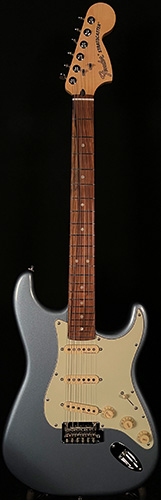 Deluxe Roadhouse Stratocaster