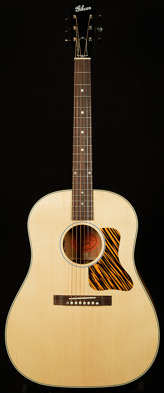 '30s Faded J-35 Original | Slope Shoulder, View Entire Gibson