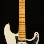 Artist Series Nile Rodgers Hitmaker Stratocaster