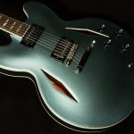 Dave Grohl DG-335 Semi-Hollowbody