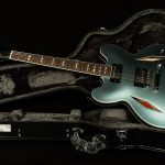 Dave Grohl DG-335 Semi-Hollowbody