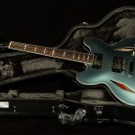 Dave Grohl DG-335 Semi-Hollowbody