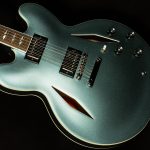 Dave Grohl DG-335 Semi-Hollowbody