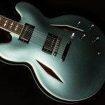 Dave Grohl DG-335 Semi-Hollowbody