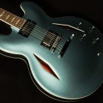 Dave Grohl DG-335 Semi-Hollowbody