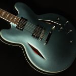 Dave Grohl DG-335 Semi-Hollowbody