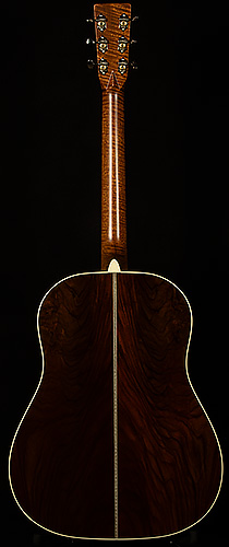 Custom Shop Slope-Shouldered HD-28