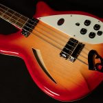 4005V Semi-Hollowbody Bass Reissue