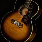 2022 Gibson Acoustic Custom Shop Murphy Lab 1957 SJ-200 -  Light Aged