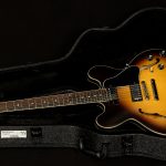 ES-335 Satin Dot