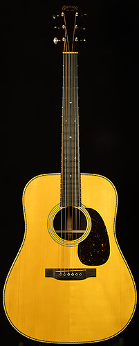 Limited Custom Shop D-28 1937 - One of 28 Pieces, Brazilian Rosewood, Stage 1 Aged